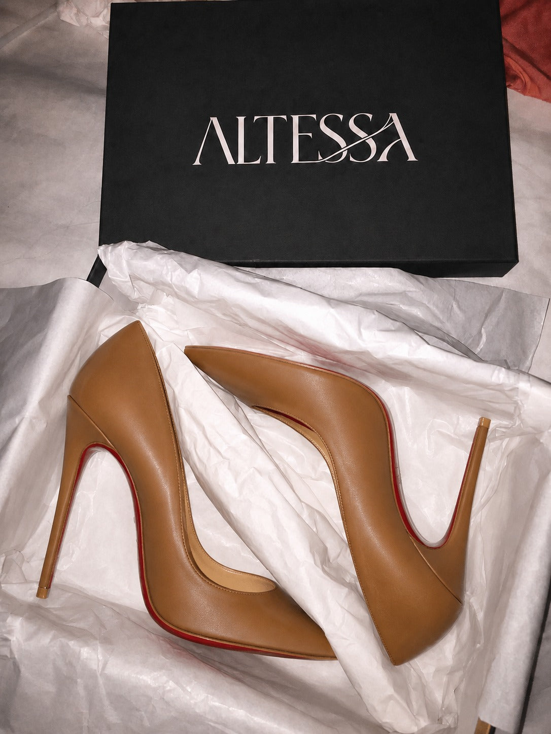Scarpin Ambra Brown Matte Pointed-Toe Pumps